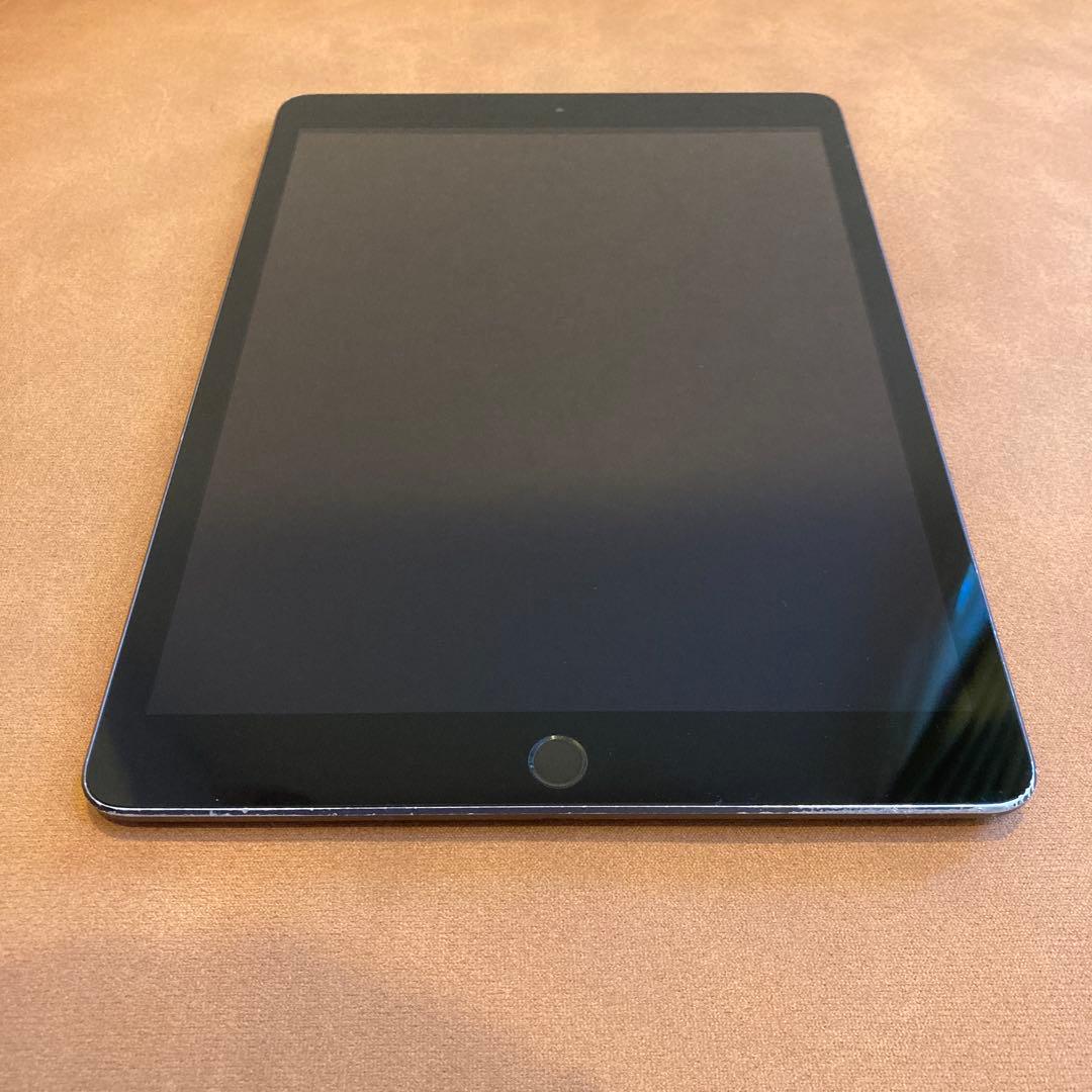 3400【早い者勝ち】電池良好☆iPad7 第7世代 32GB WIFIモデル☆