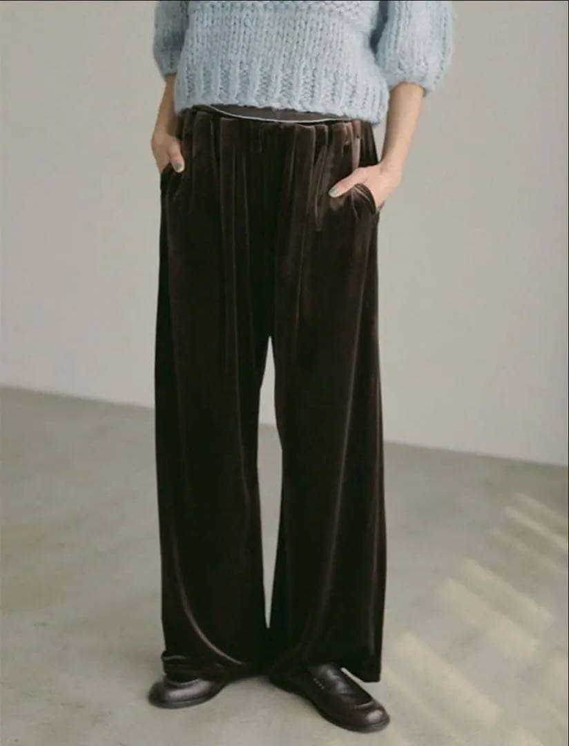 新品 etretokyo ベロアパンツ