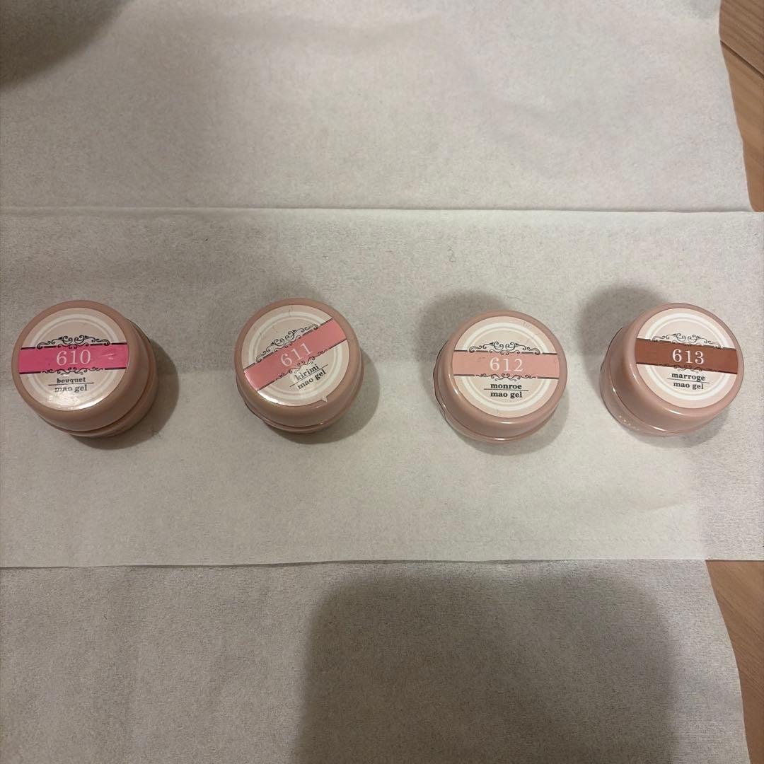 【1/31まで出品】maonail20点、irogel1点