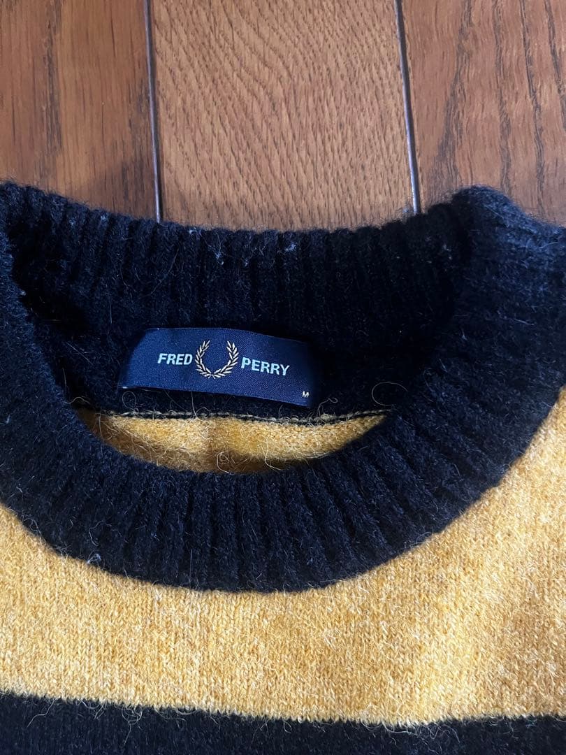 フレッドペリー　ニット