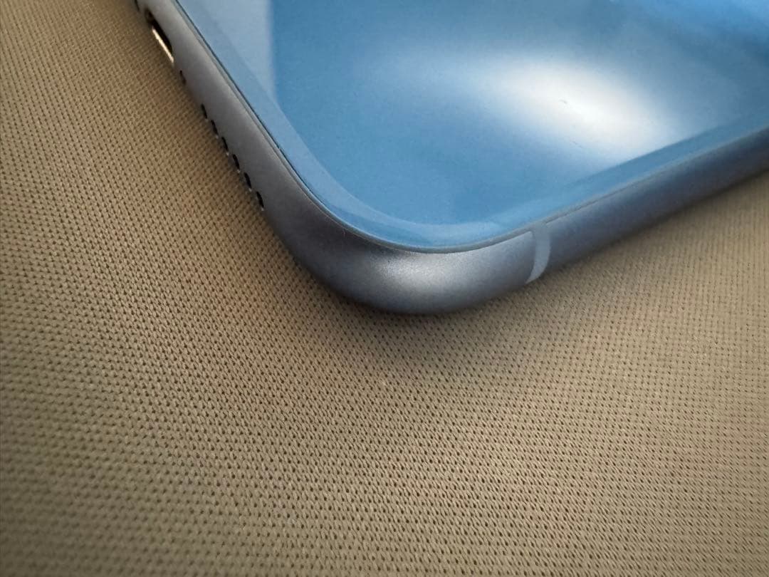 Apple iPhone XR ブルー