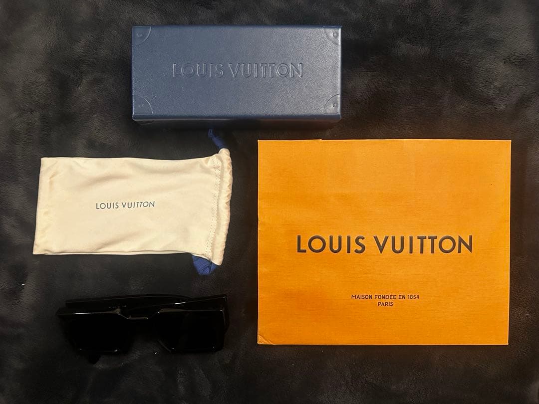 限定値下　LOUIS VUITTON LVクラッシュ スクエアサングラス