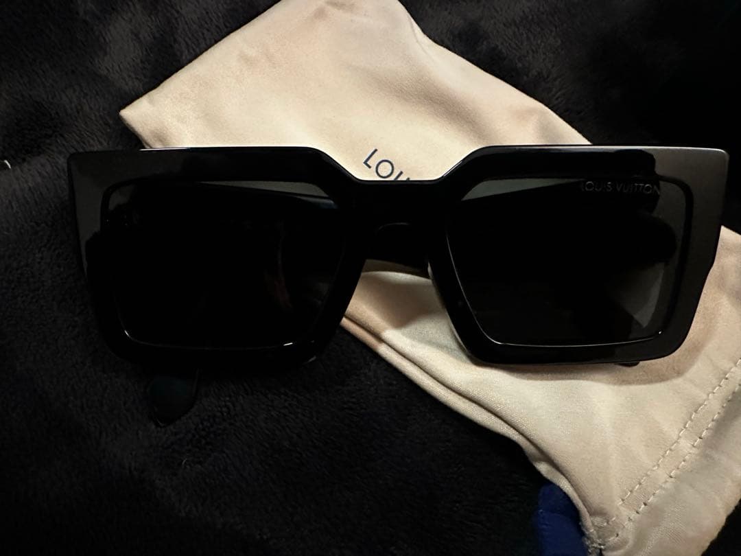 限定値下　LOUIS VUITTON LVクラッシュ スクエアサングラス