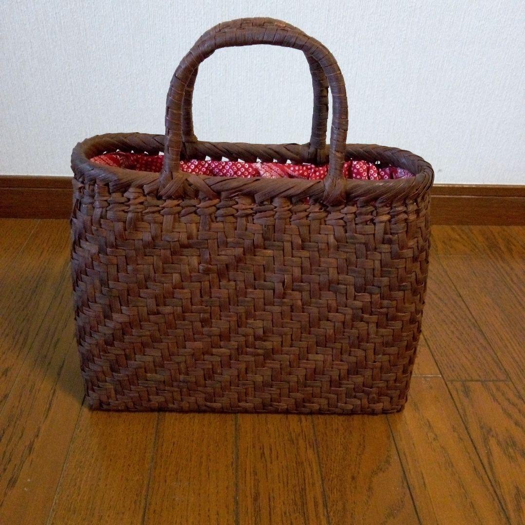 山葡萄網代編みかごバッグ