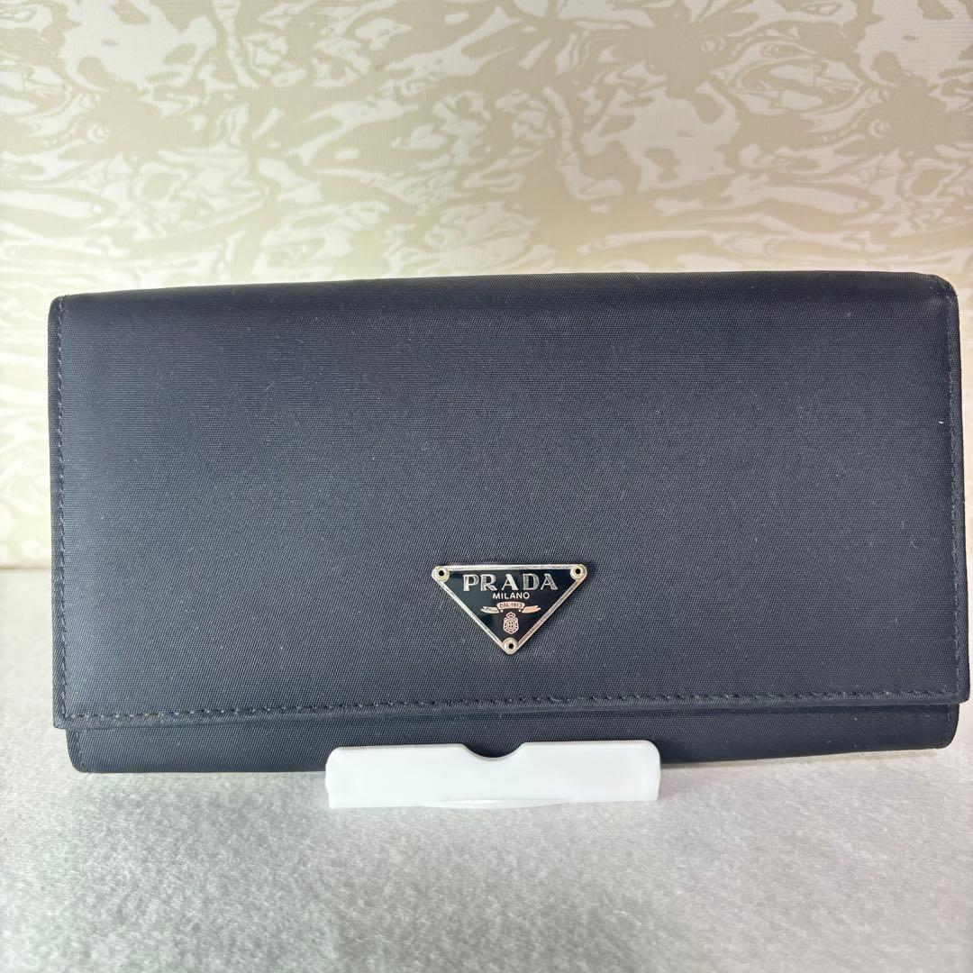 美品　PRADA プラダ　ブラック ナイロン　長財布　二つ折り財布