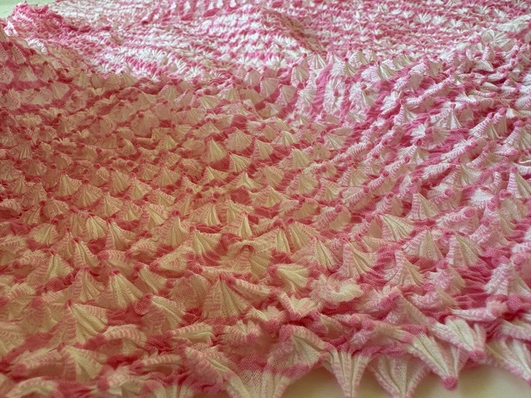 有松絞り　反物　レア色　ピンク