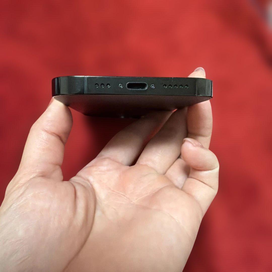 Apple iPhone 14 Pro スペースブラック 本体　256GB