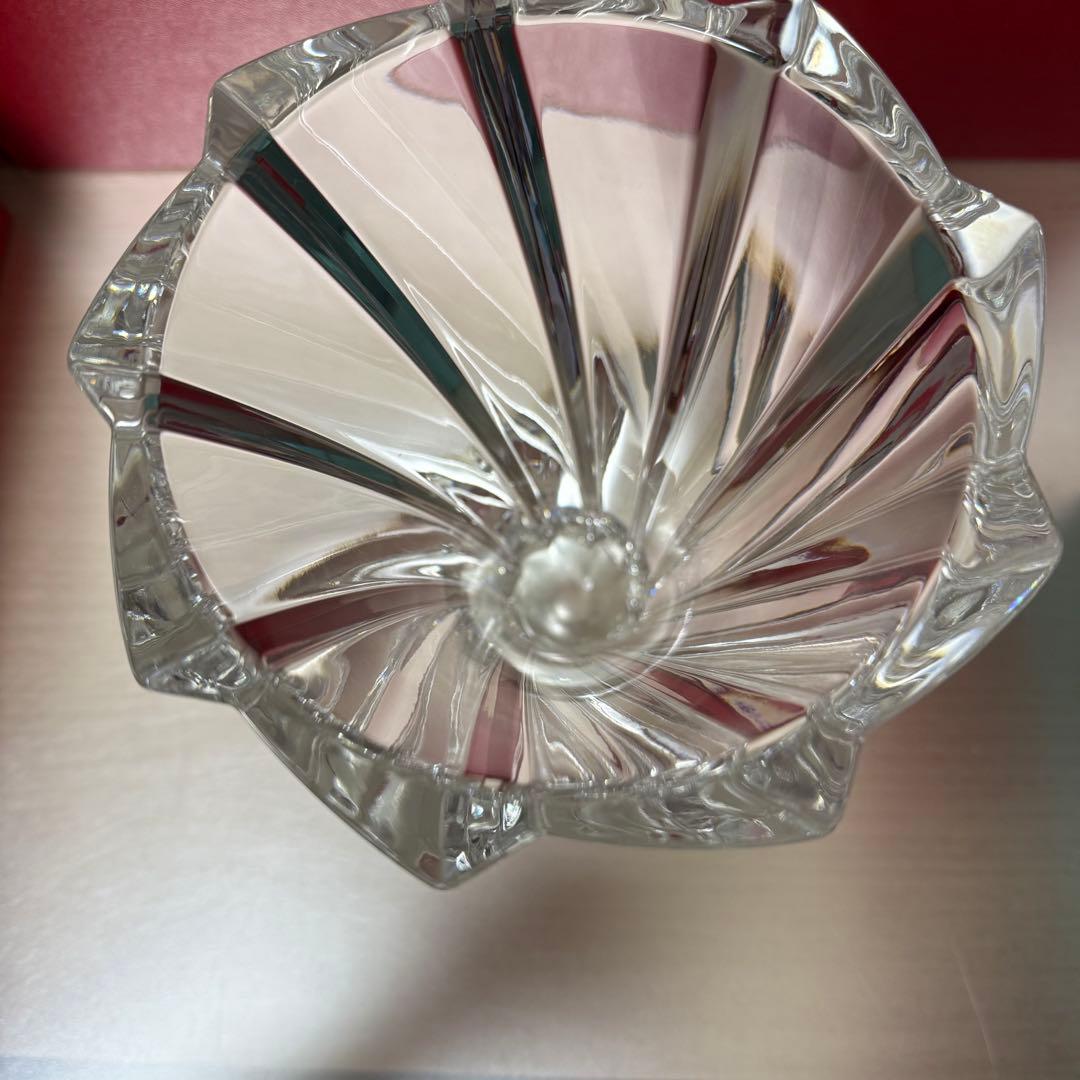 バカラ　オブジェクティフ　花瓶