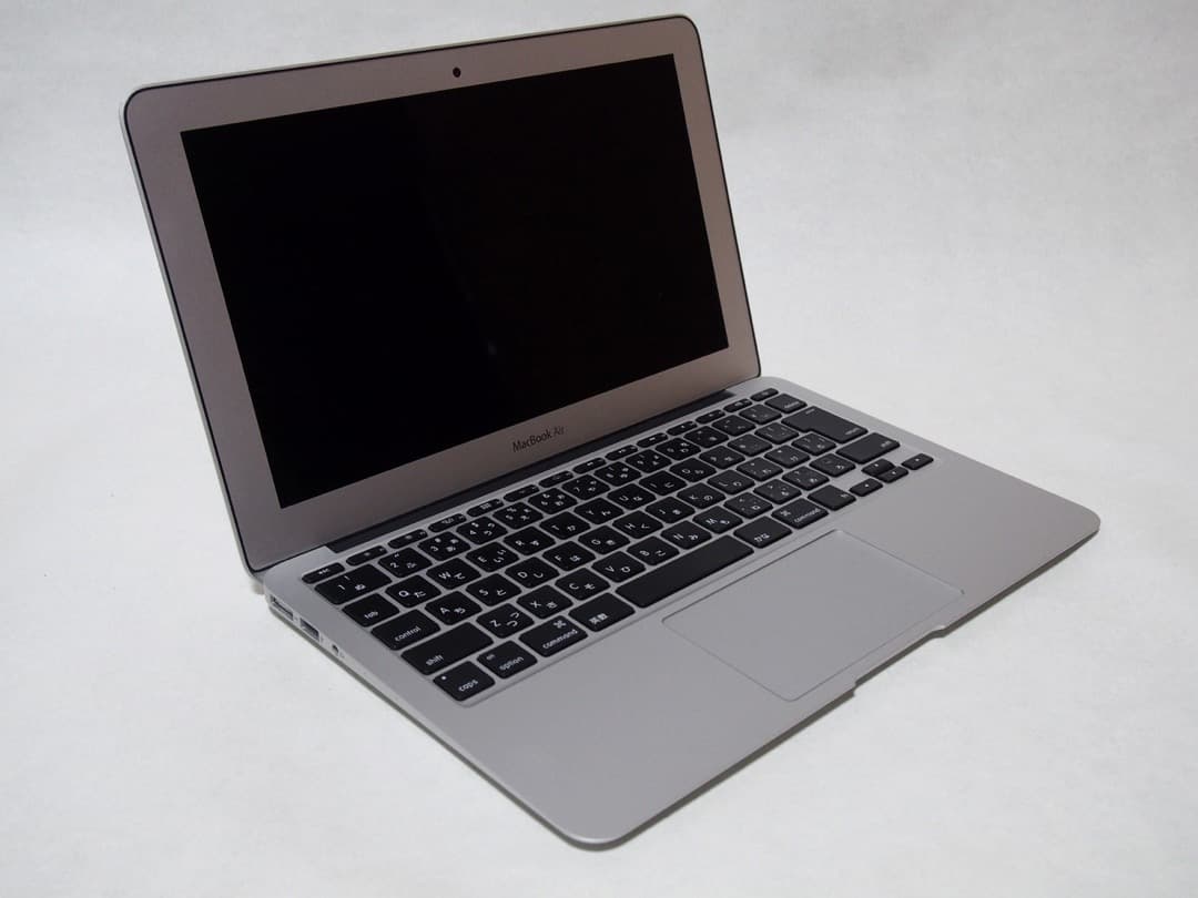 ⭐︎週末価格 美品 MacBook Air 2015 11インチ 4G/128G⭐︎