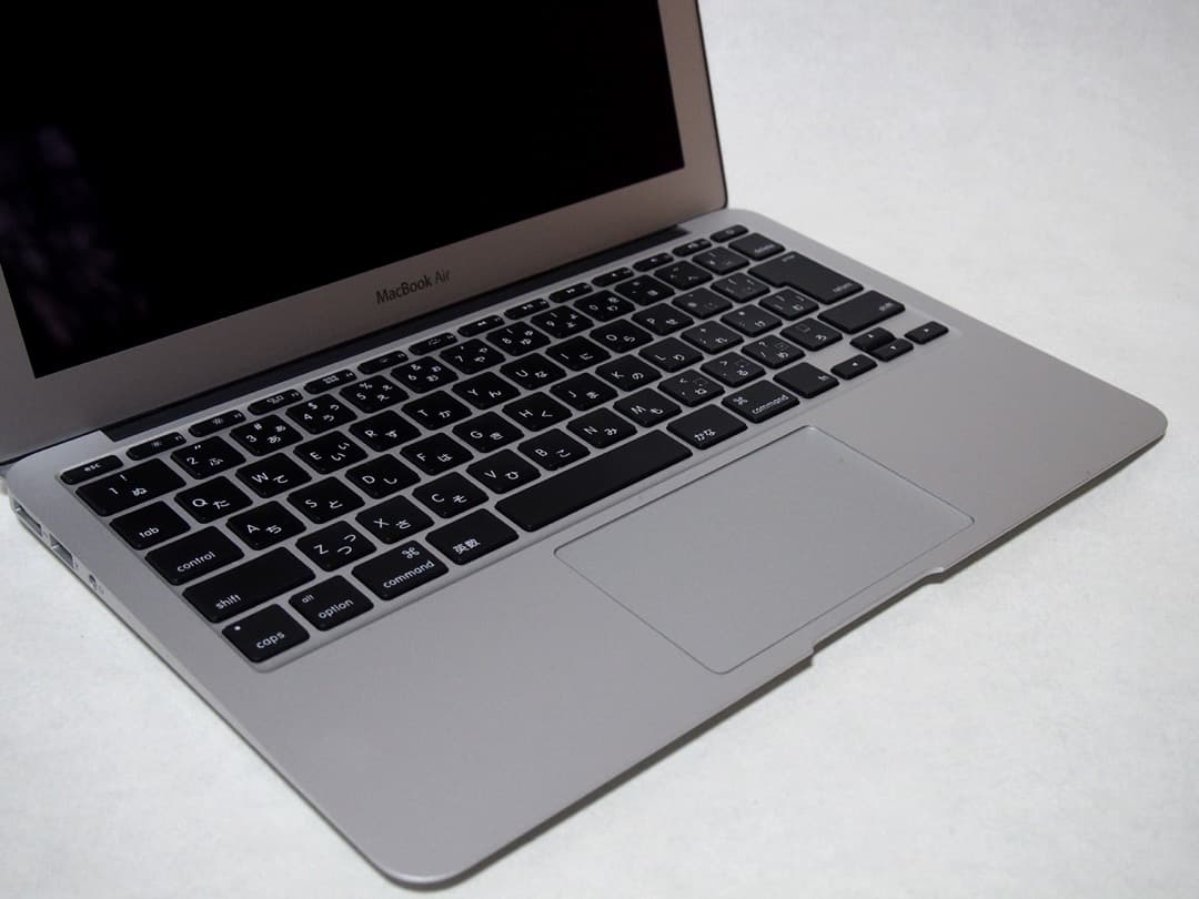 ⭐︎週末価格 美品 MacBook Air 2015 11インチ 4G/128G⭐︎