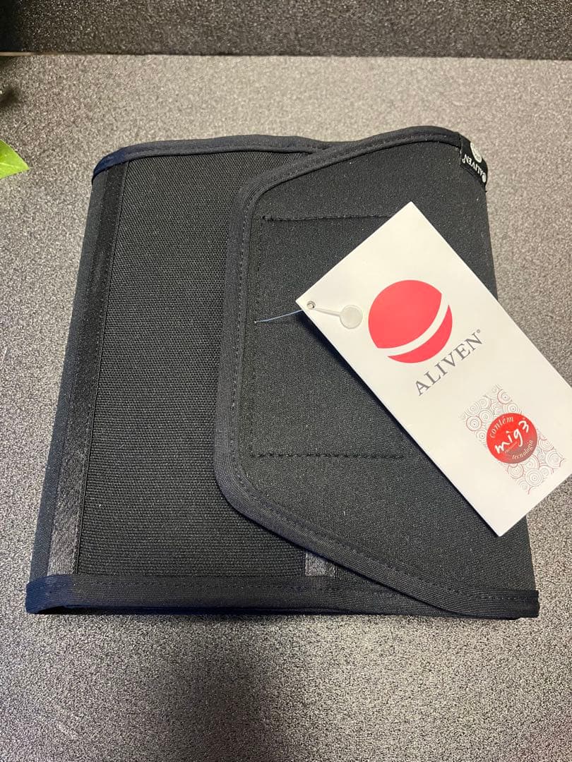 アライヴン インヴェル　スリムベルト