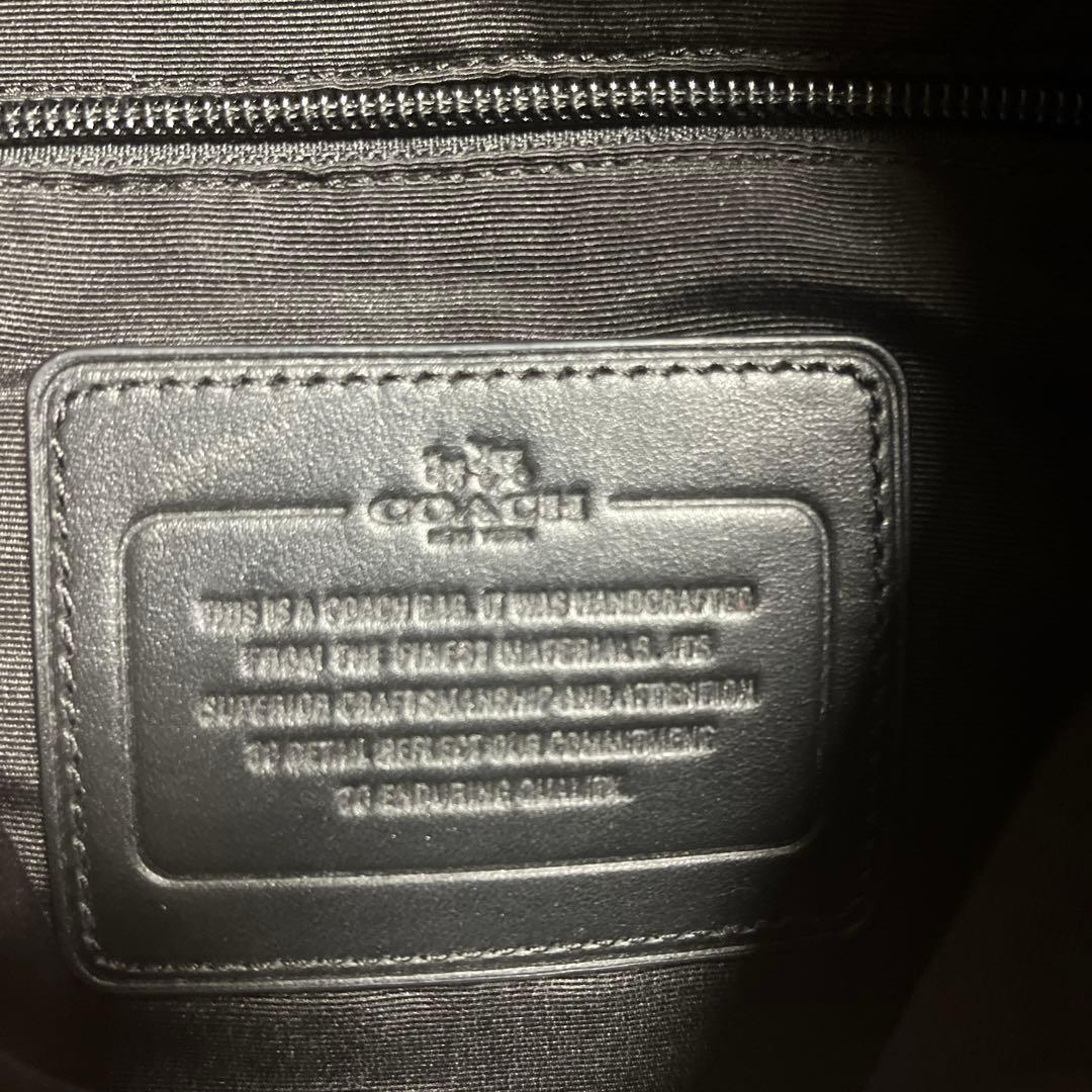 【としゆき】COACH ブラック ロールトップリュック
