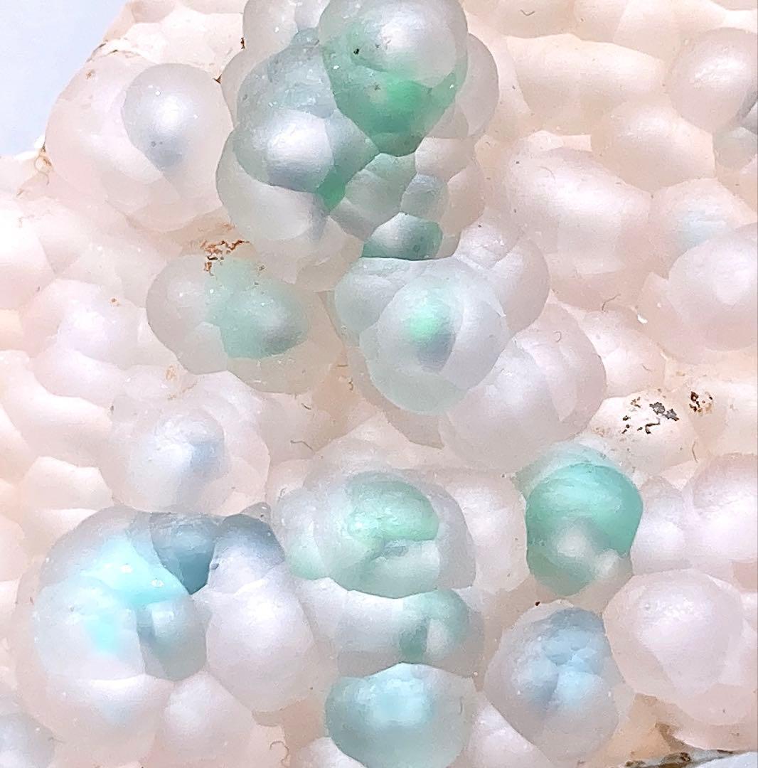 し*う様 『2022年発見』　クリソコラインカルセドニー　原石　鉱物標本　天然石