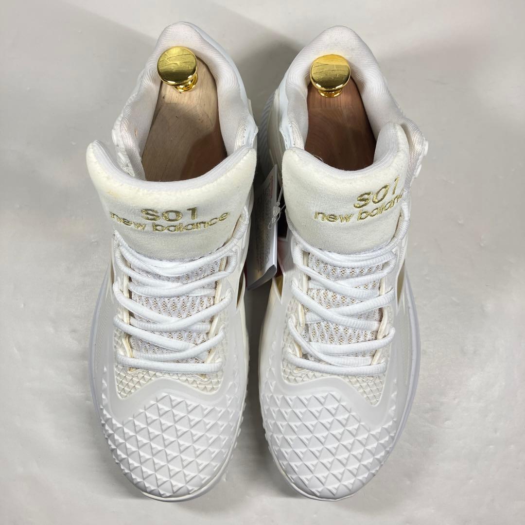 【試着程度】new balance 野球トレーニングシューズ スニーカー 金ロゴ