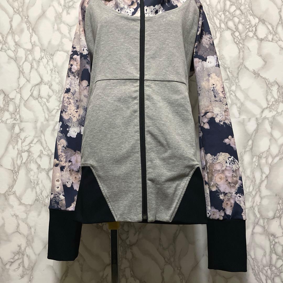 BALMUNG バルムング ハイネックパーカー