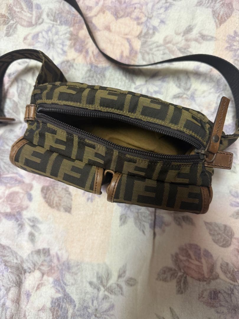 Fendi ボディバッグ ロゴプリント ブラウン