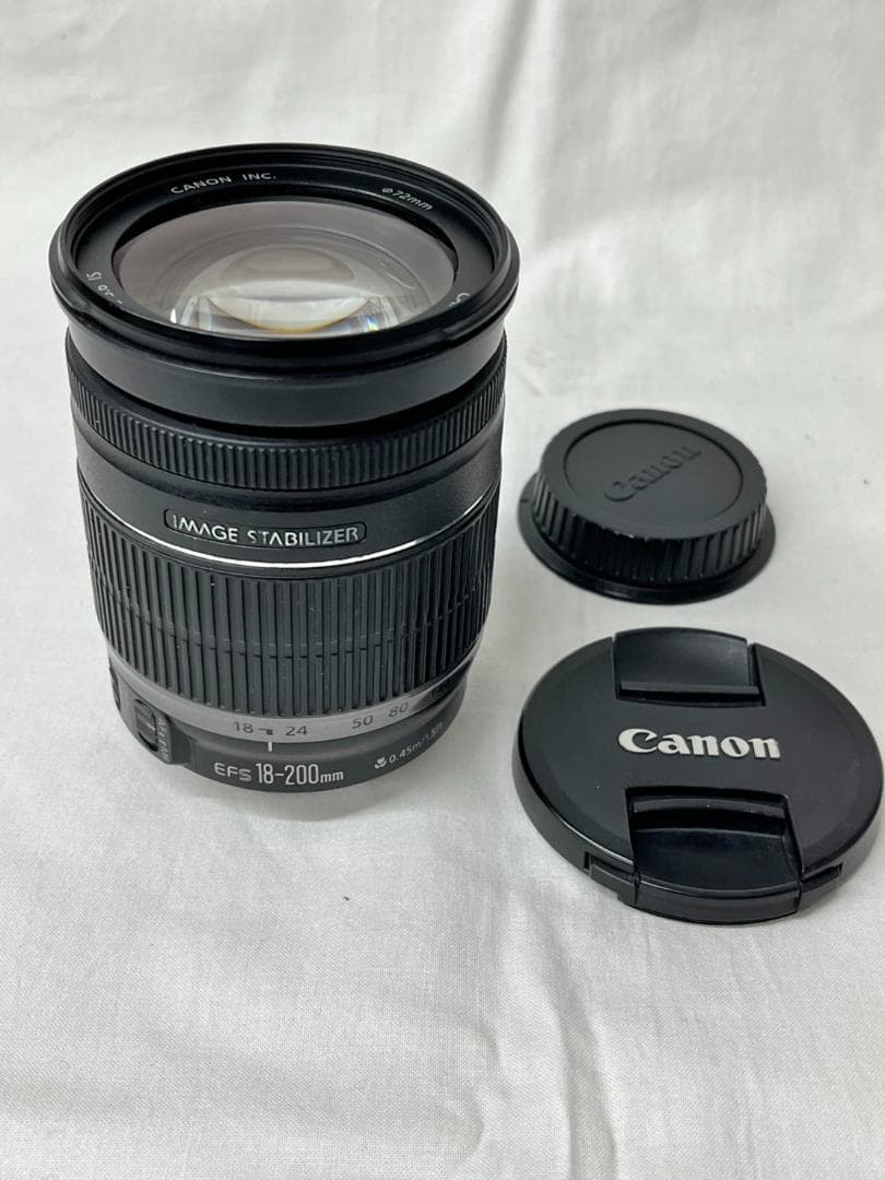 Canon EF-S 18-200mm レンズ