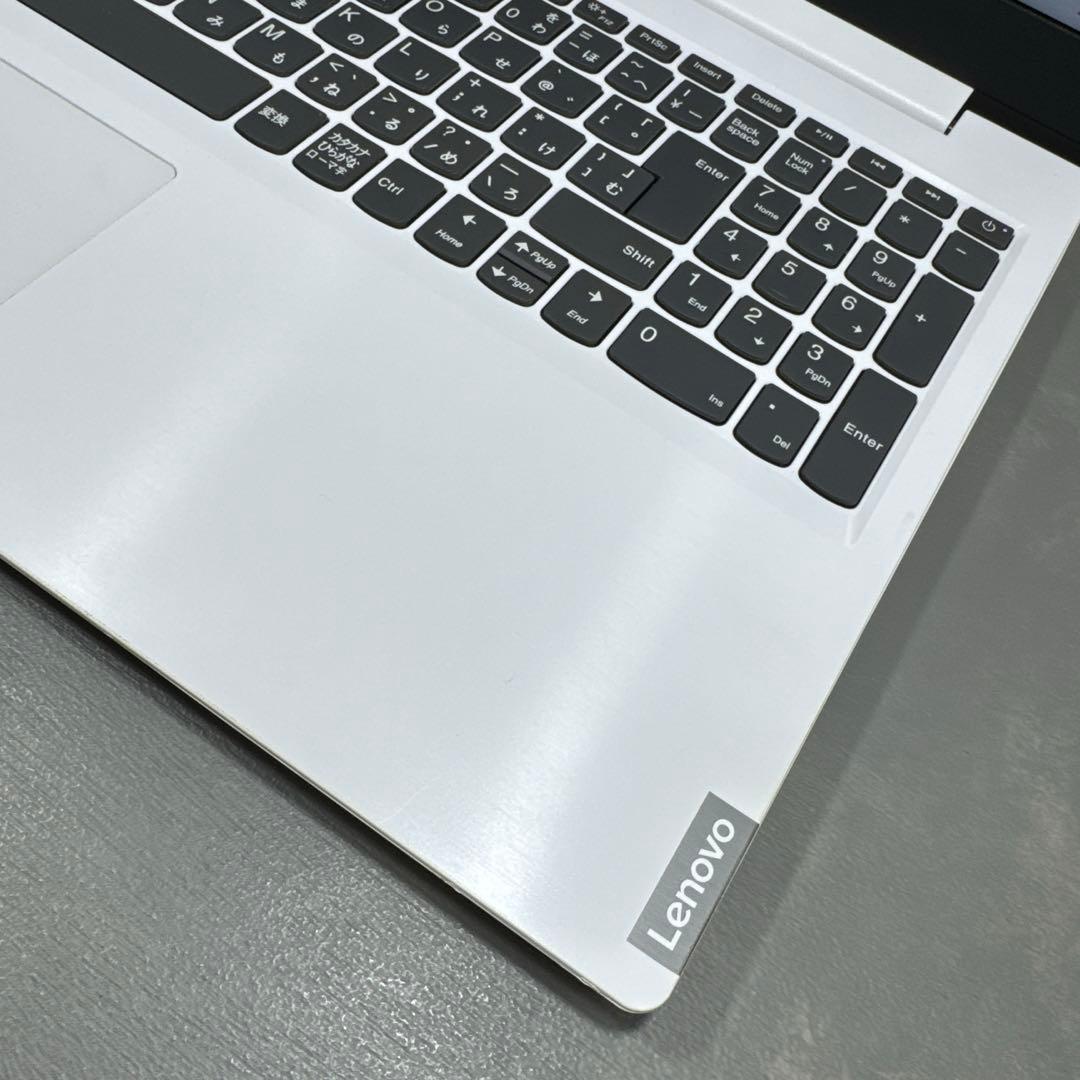 【高性能】レノボブリザードホワイト☘11世代i5☘NVMe256+1TB