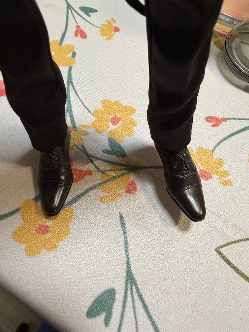 RAH セバスチャン・ミカエリス フィギュア