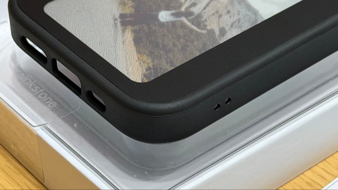 iPhone15Proケース　Reink Case C1