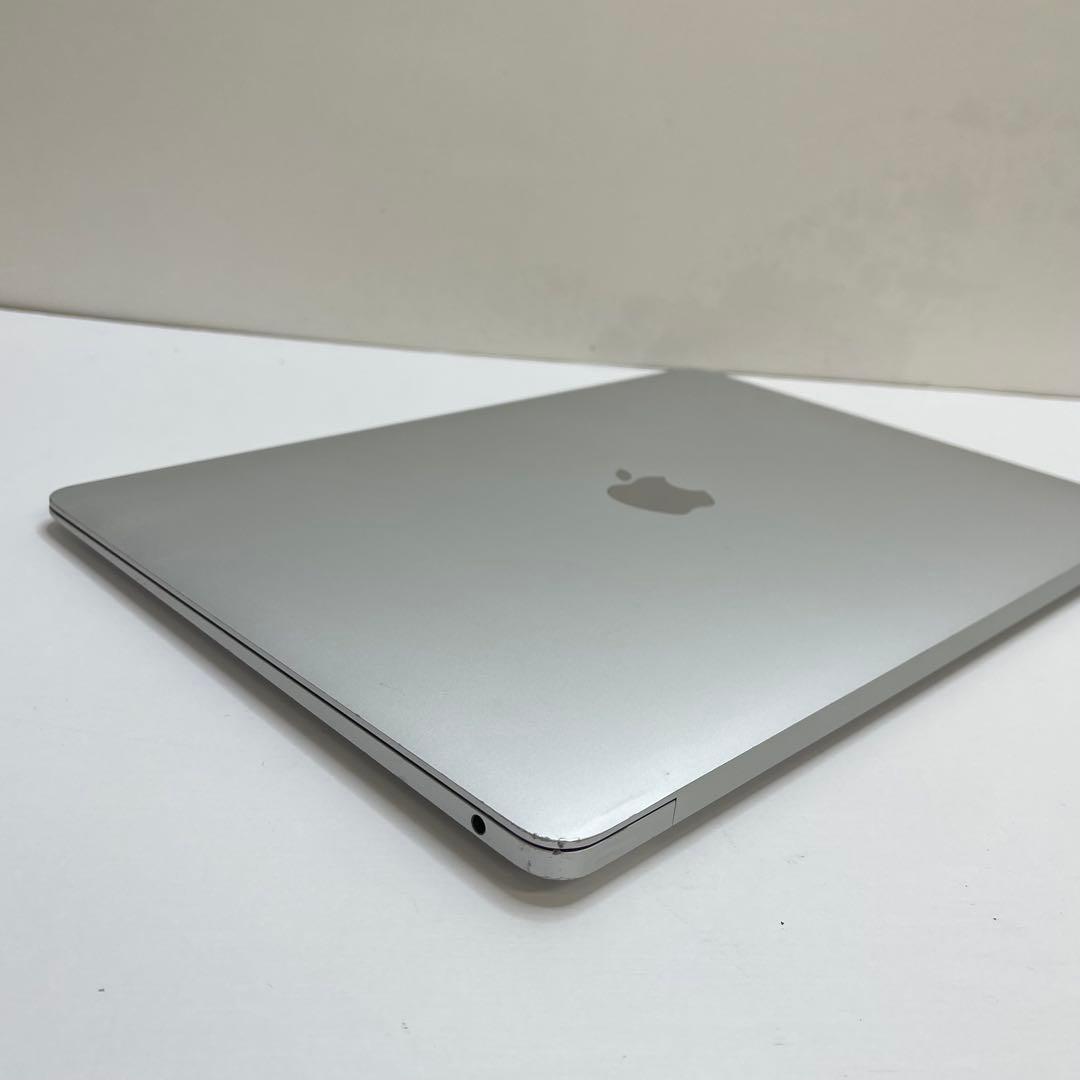Macbook Air 2020 i5 8GB SSD256GB 13インチ