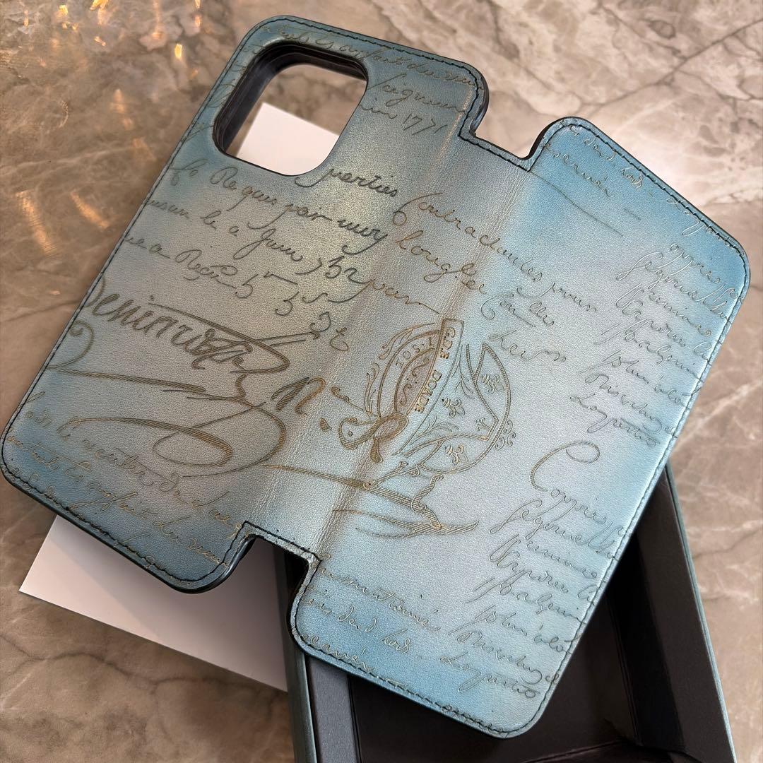 W*n様 新品、未使用スクリットレザー iPhone 15 Pro フォリオ