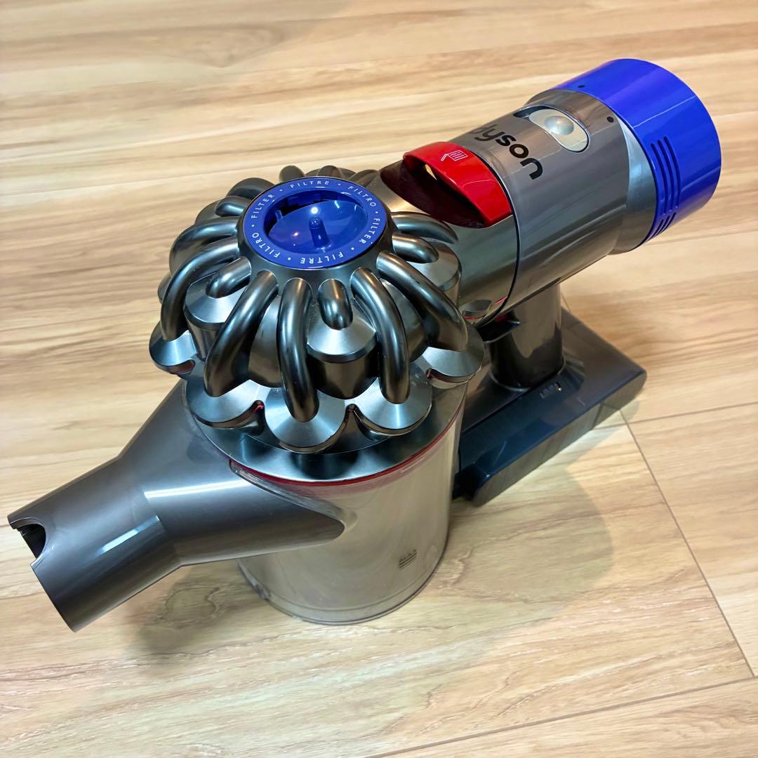 Dyson V8 absoluteスティッククリーナー 本体 壁掛けスタンド付き