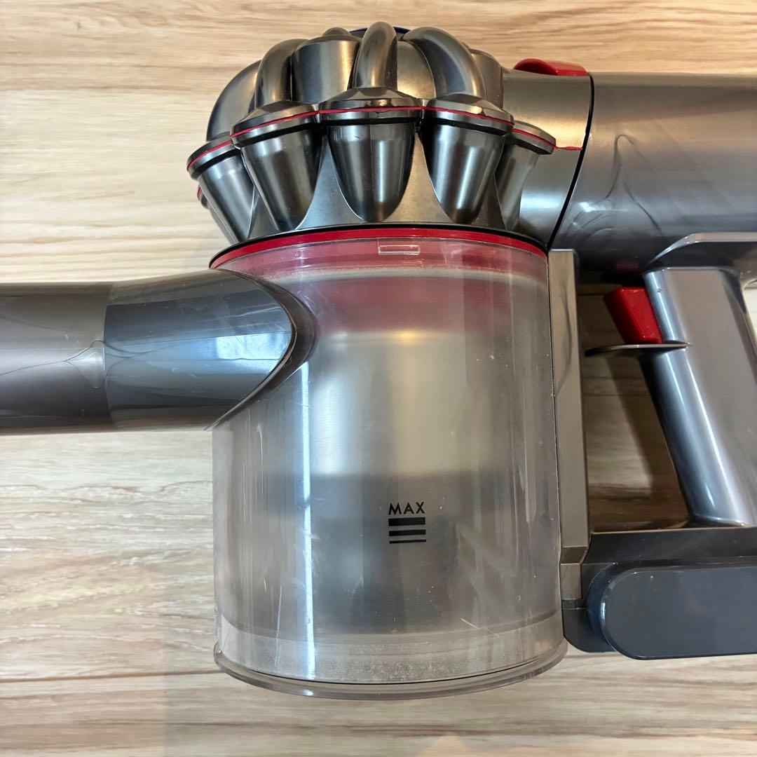 Dyson V8 absoluteスティッククリーナー 本体 壁掛けスタンド付き