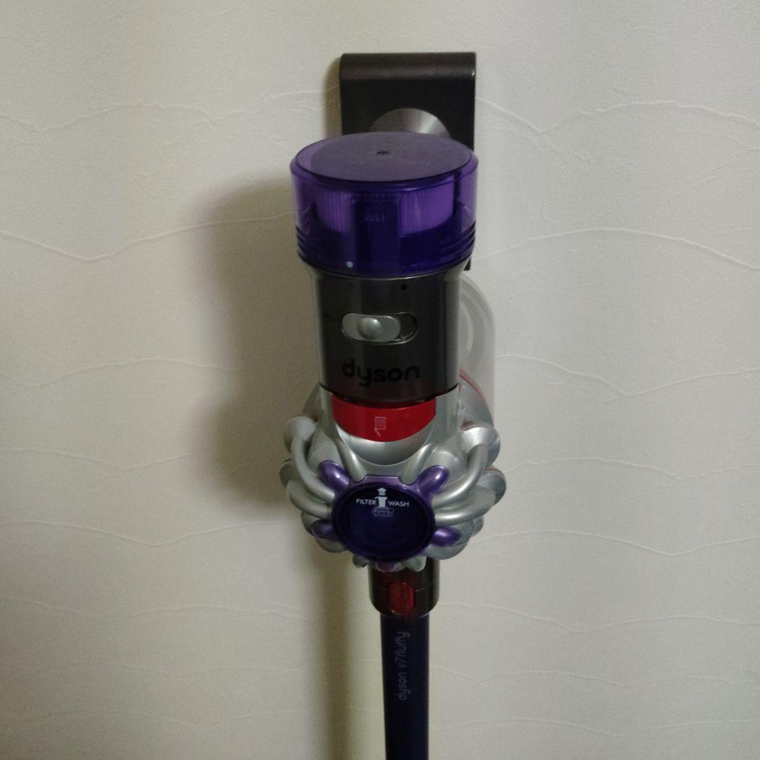ダイソンsv37コードレスクリーナー
