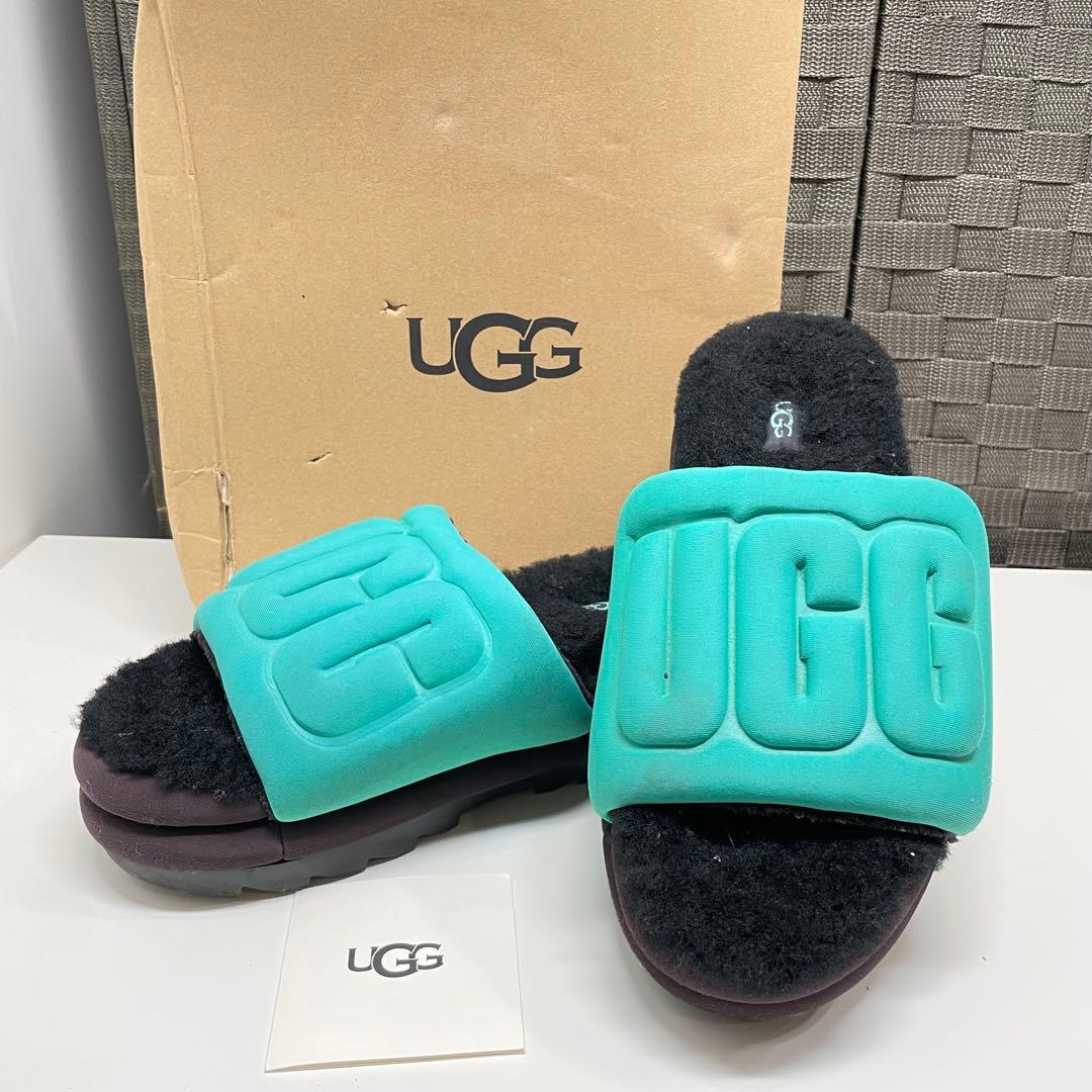 佐*木様 UGG アクア スライドサンダル