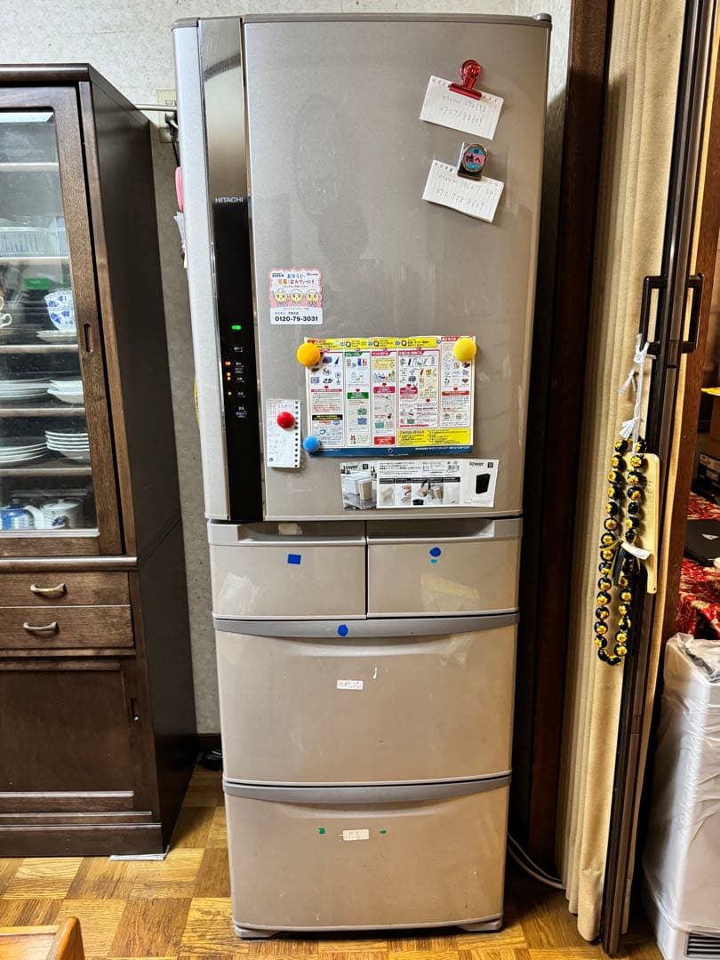 【送料込】HITACHI 冷凍冷蔵庫：5ドア 定格内容積401L（R-K42F）