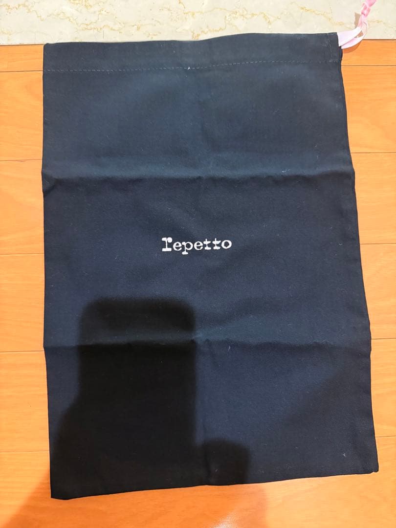 超美品✨️ repettoポインテッドトゥ フラットシューズ バレエシューズ38