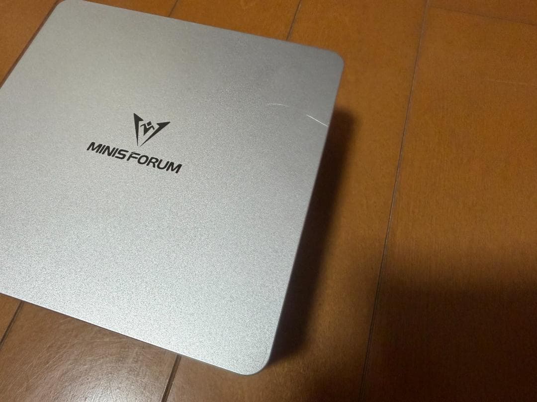 MINISFORUM UM870 Slim ミニPC 本体