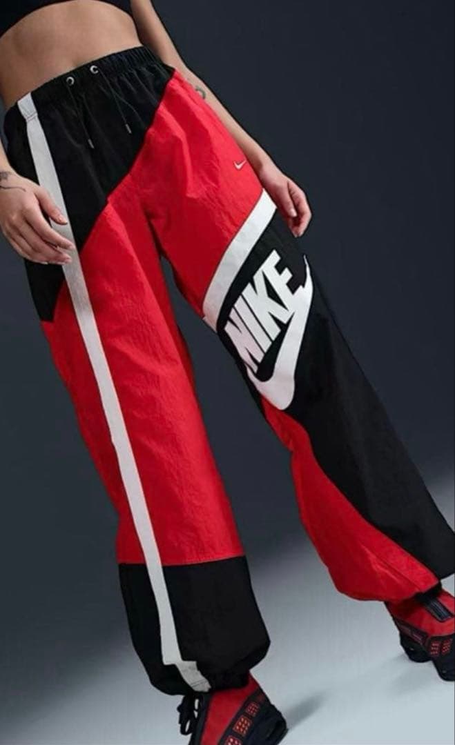 山田涼介　RED. NIKE
