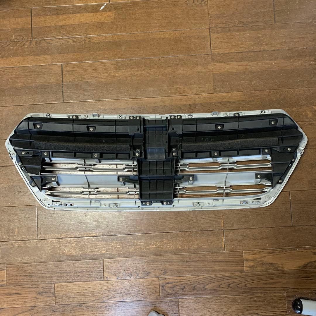 スバル アウトバック bs9 グリル　純正