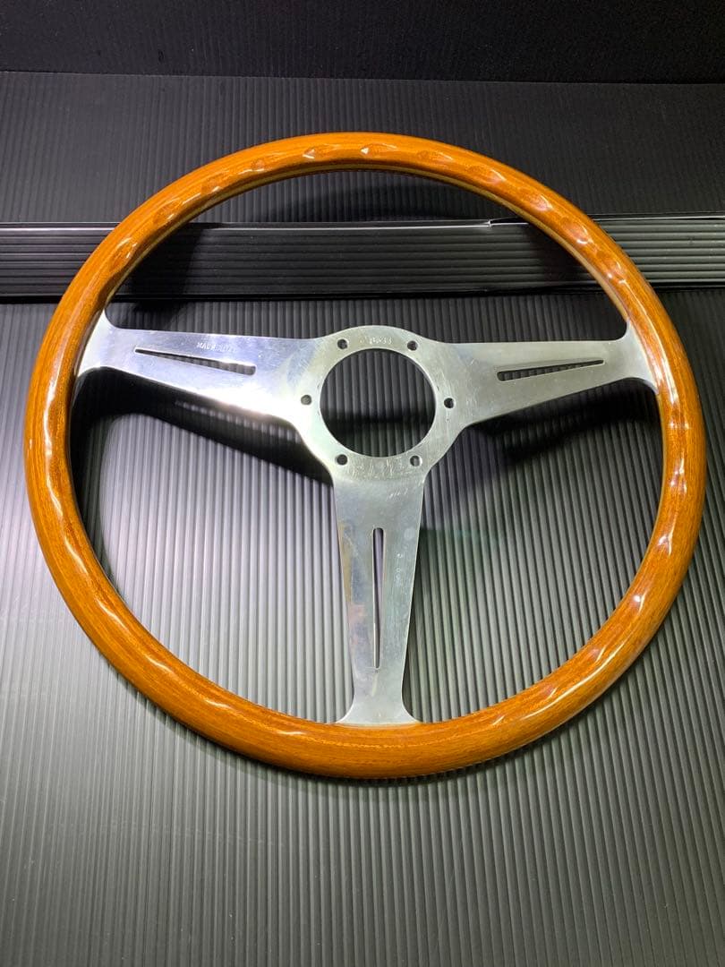 【当時物】NARDI ステアリング クラッシックウッド &ポリッシュ 37Φ