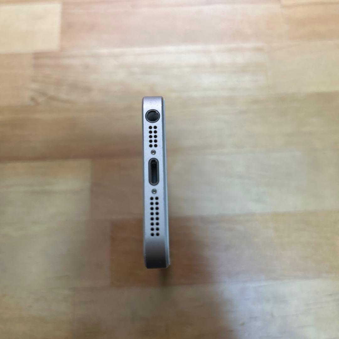 Apple iPhone SE 第一世代　ゴールド　16GB