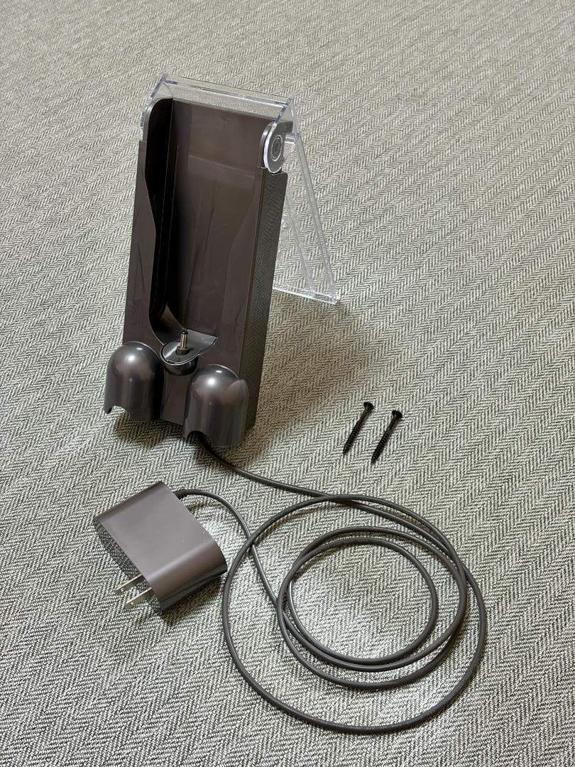 Dyson V10 （SV12） スティッククリーナー 各種ノズル付き