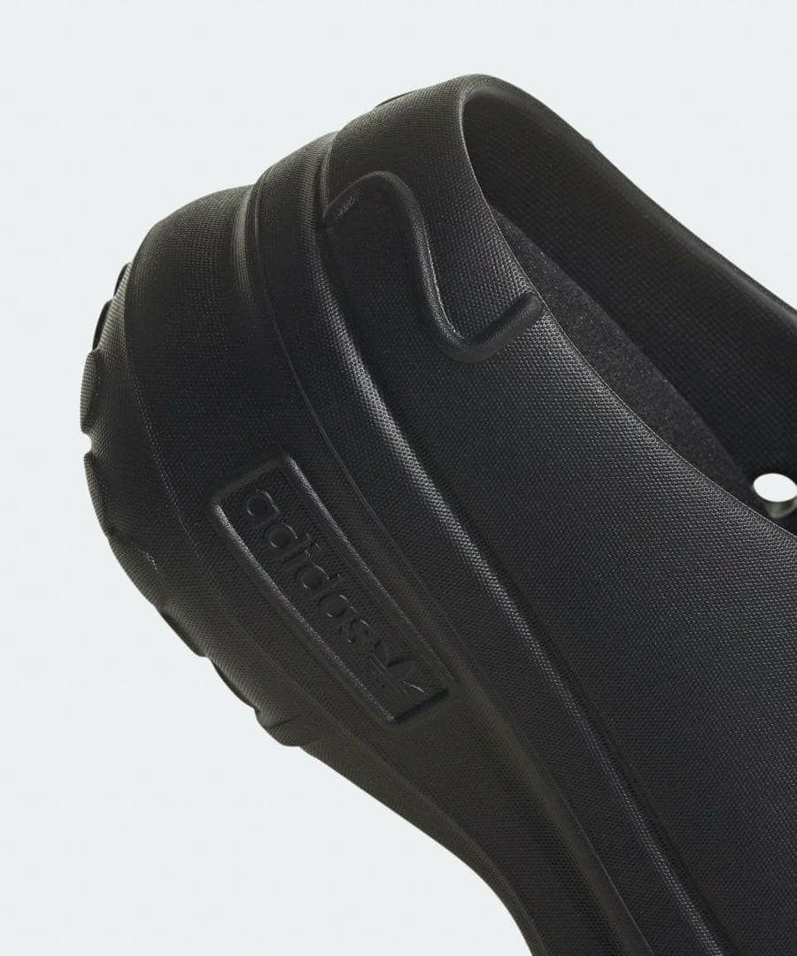 【adidas(アディダス)】ADIFOM STAN MULE W