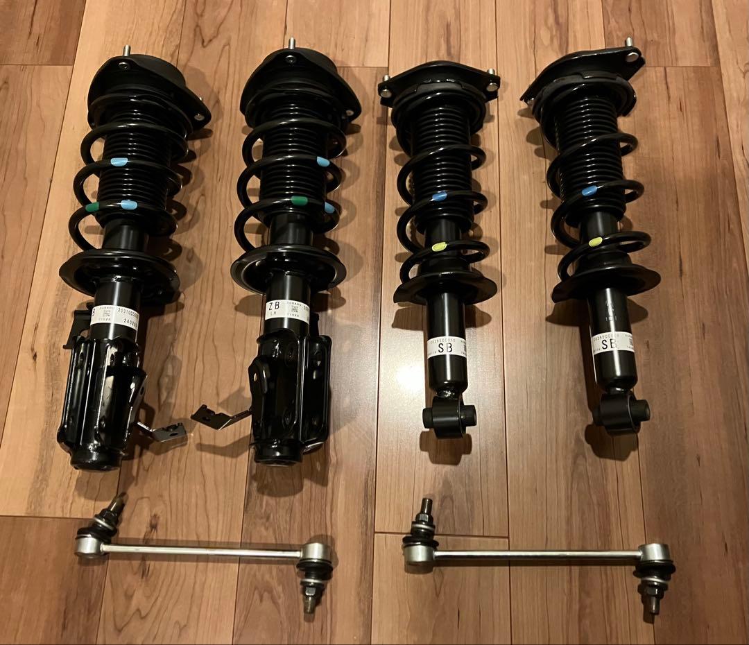 【新車外し】GR86 ZN8 RZ 純正サスペンションキット