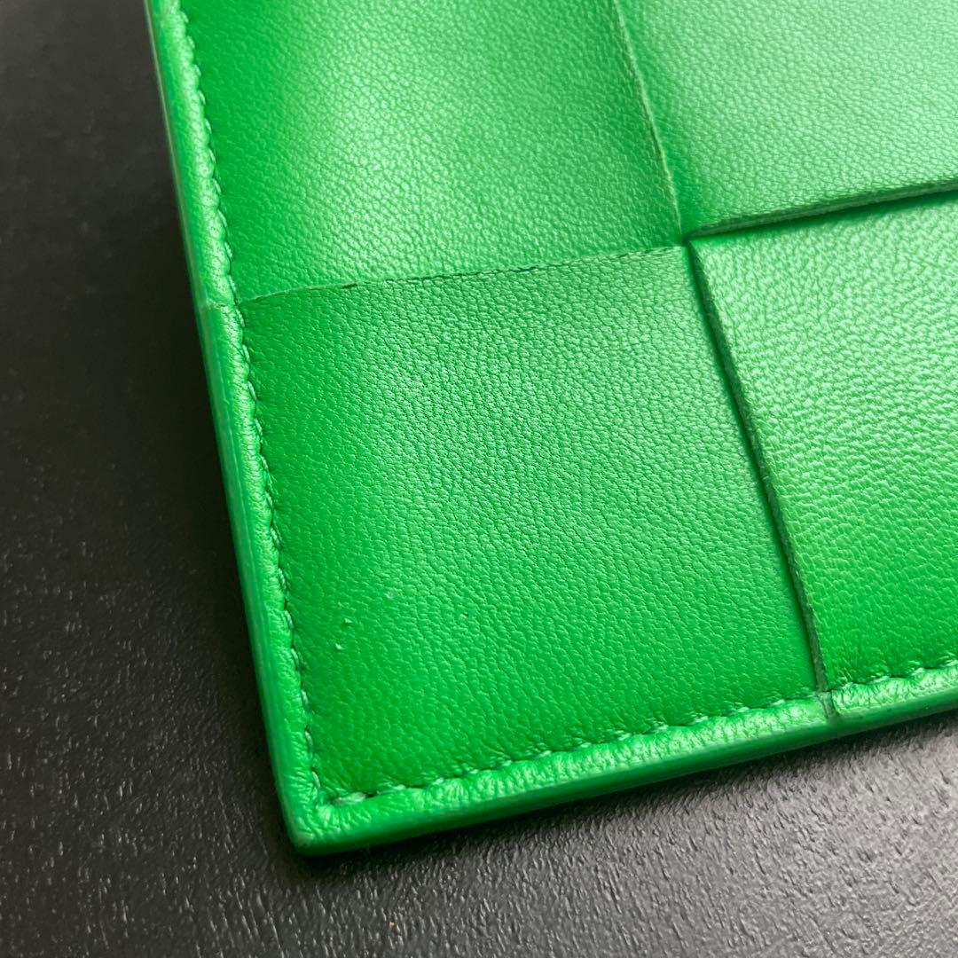 BOTTEGA VENETA カセットファスナーカードケース