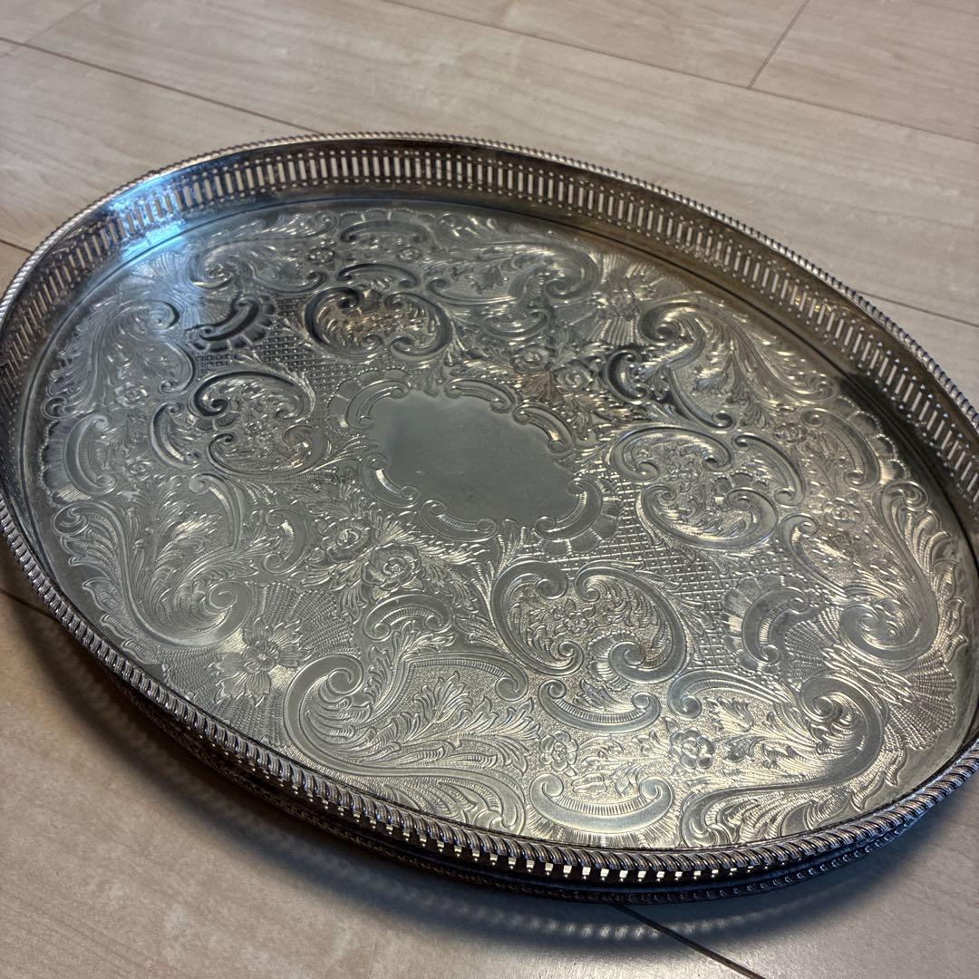 英国王室御用達アーサープライス シルバープレート エッチング模様の楕円形トレイ
