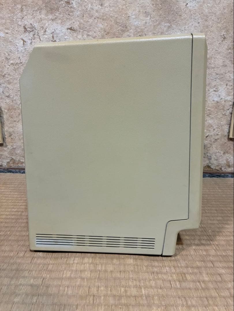 Macintosh Plus 起動可