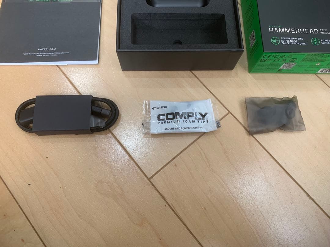 イヤホン Razer HAMMERHEAD TRUE WIRELESS PRO