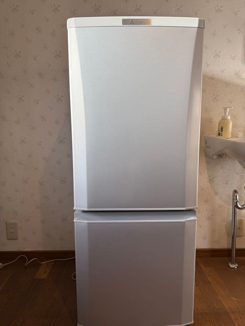 三菱ノンフロン冷凍冷蔵庫（2019年製）　146L