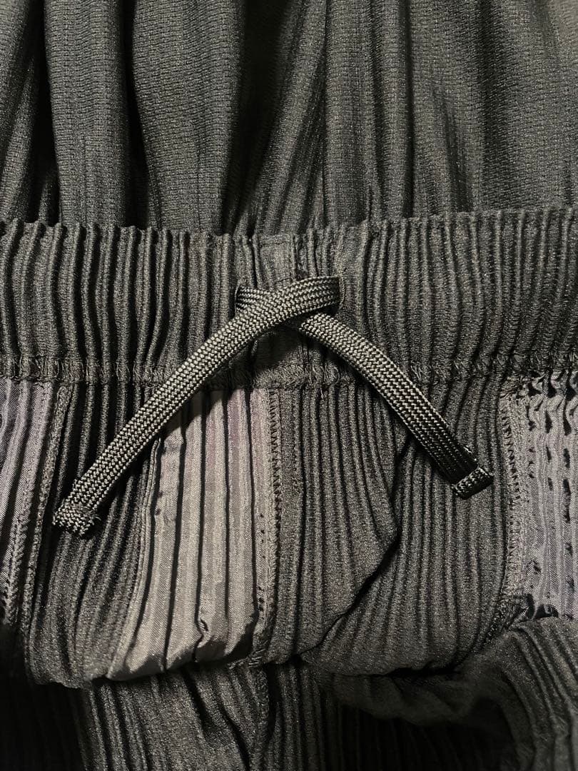新品ISSEY MIYAKE HOMME PLISSE オムプリッセ パンツ