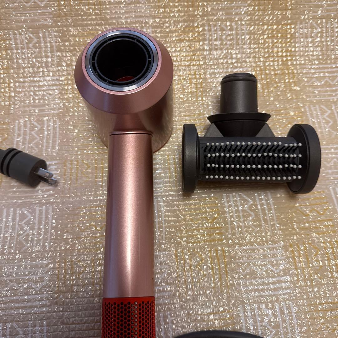 【5%OFF 12/20まで】ダイソンヘアドライヤー HD08さくらロゼゴールド