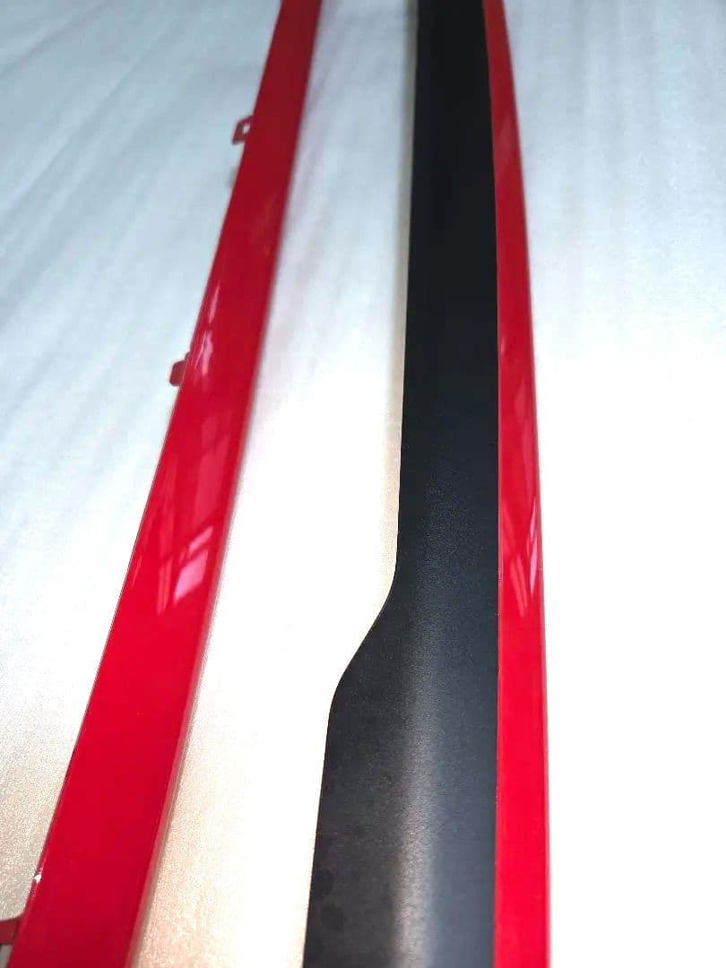 ★未使用★アルトターボRS純正フロント、リヤバンパ－ロアガーニッシュピュアレッド