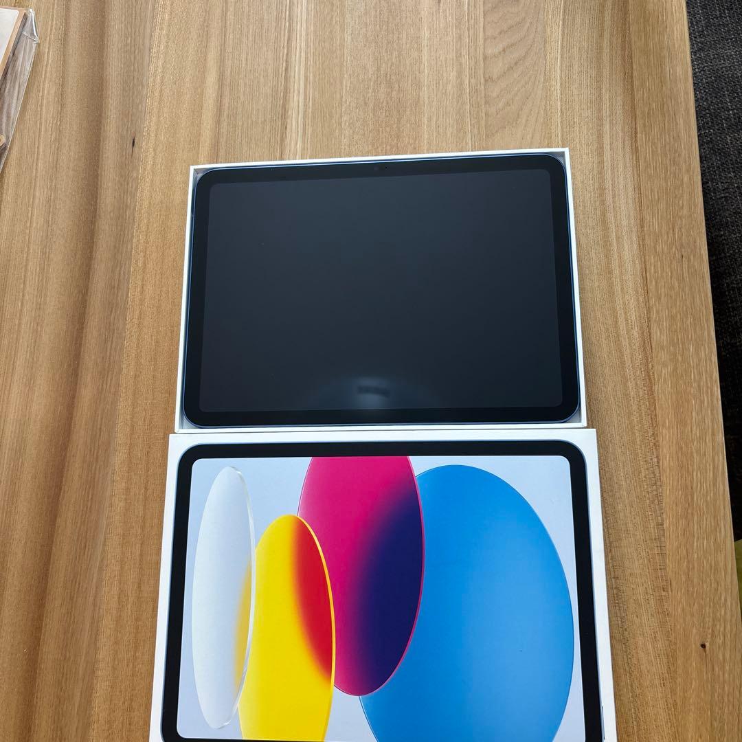 Apple iPad 10 (ブルー, 64GB) 本体