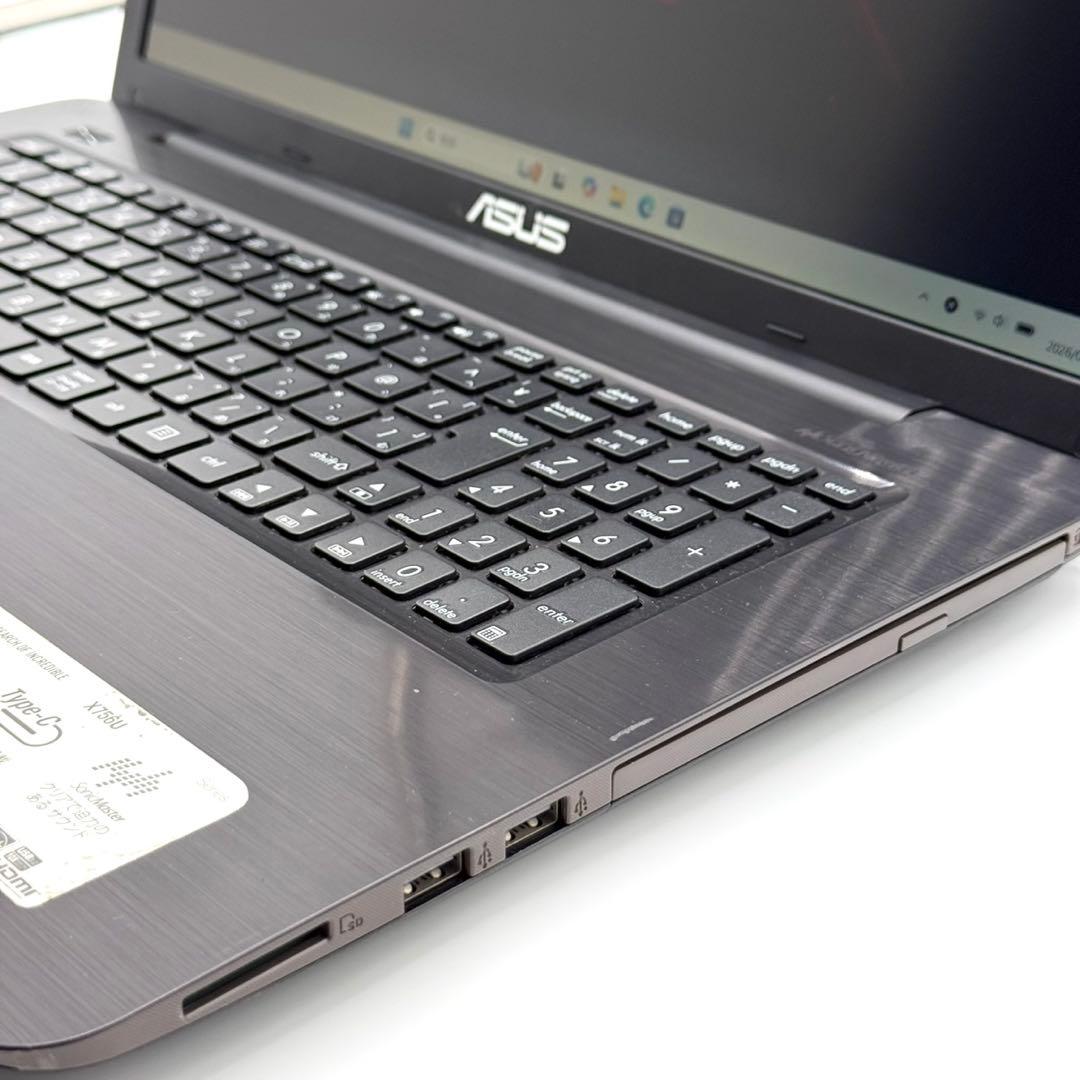 ASUSノートパソコン i7搭載 8GB 新品SSD256 17.3型 GPU有